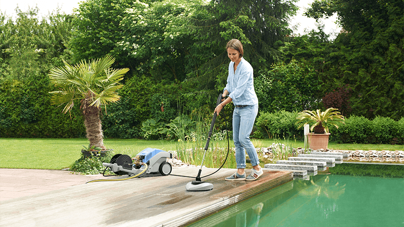 UFO Round Cleaner Action